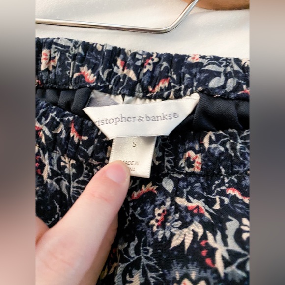 Cristopher and Banks paisley midi skirt with elastic waist band. - Picture 2 of 3